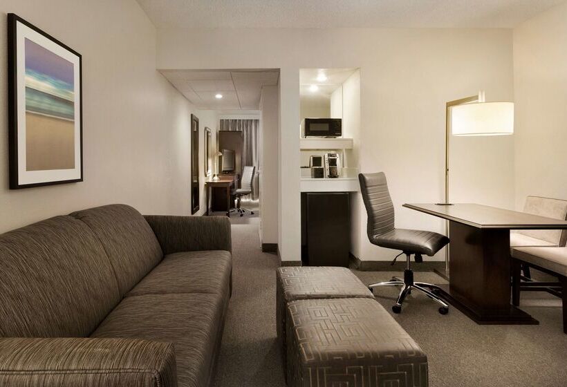 فندق Embassy Suites Boca Raton