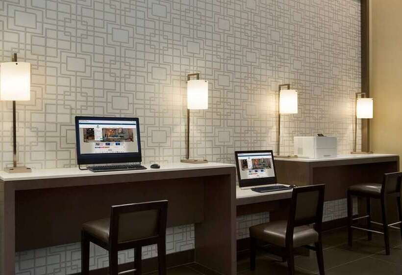 فندق Embassy Suites Boca Raton