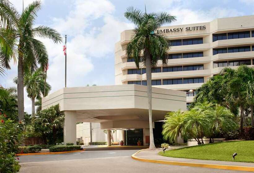 فندق Embassy Suites Boca Raton