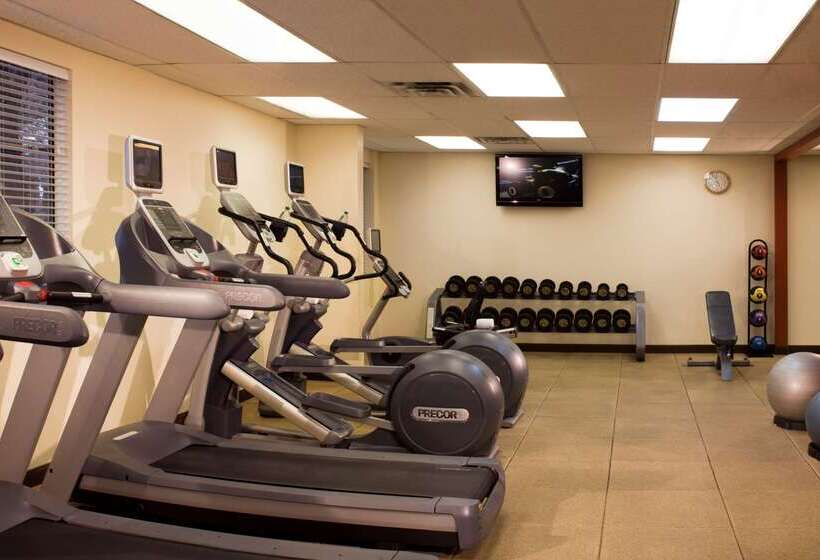 هتل Embassy Suites By Hilton Flagstaff