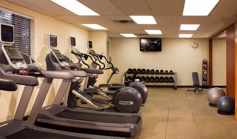 هتل Embassy Suites By Hilton Flagstaff