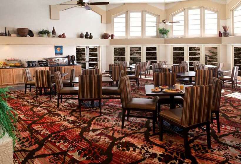 هتل Embassy Suites By Hilton Flagstaff