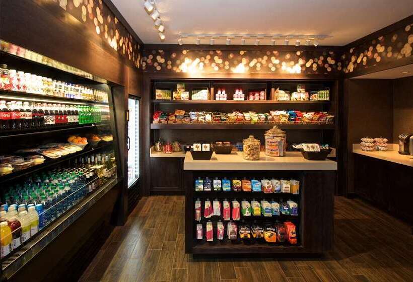 هتل Embassy Suites By Hilton Flagstaff