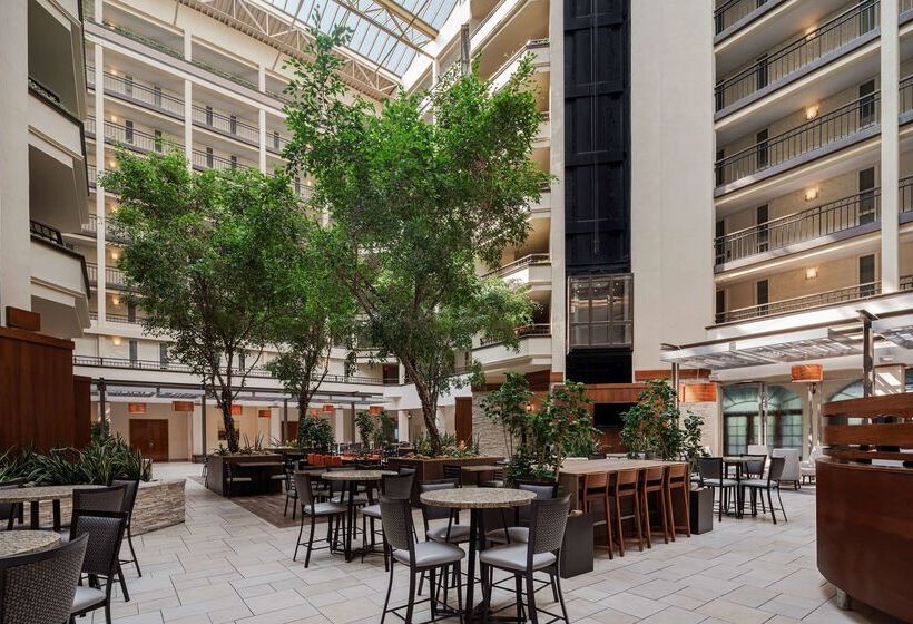 هتل Embassy Suites By Hilton Nashville Airport