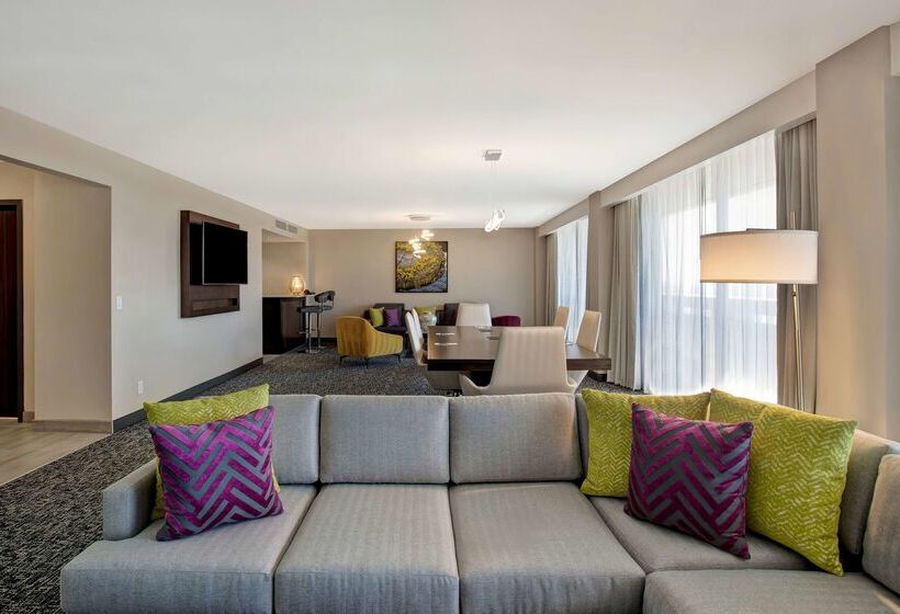 فندق Embassy Suites By Hilton Oklahoma City Northwest