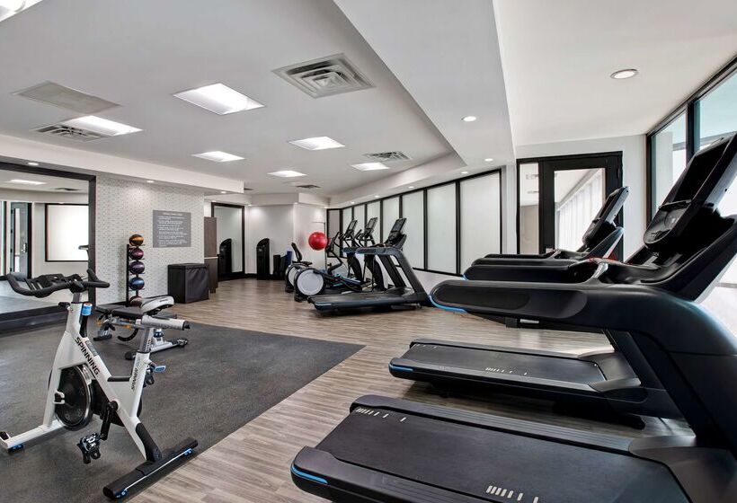 فندق Embassy Suites By Hilton Oklahoma City Northwest