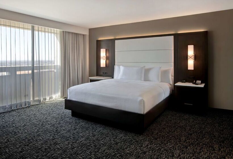 فندق Embassy Suites By Hilton Oklahoma City Northwest