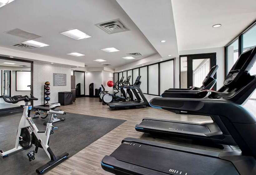 فندق Embassy Suites By Hilton Oklahoma City Northwest