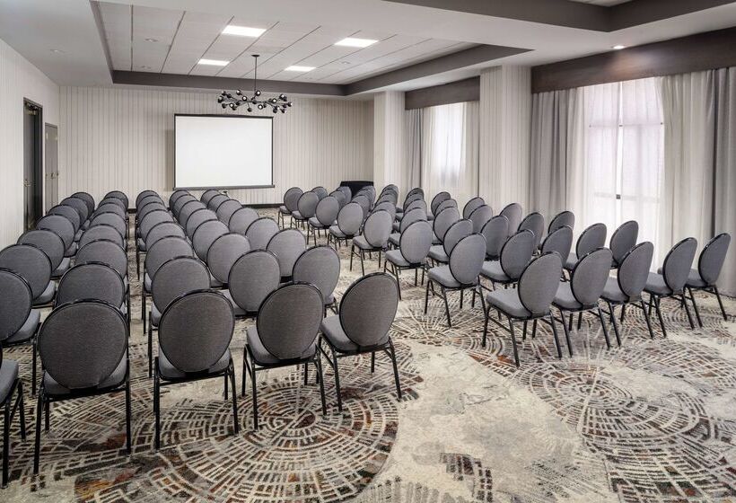 בית מלון כפרי Embassy Suites By Hilton Orlando North