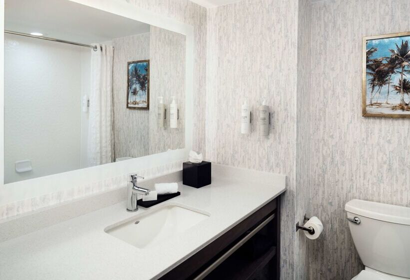 בית מלון כפרי Embassy Suites By Hilton Orlando North