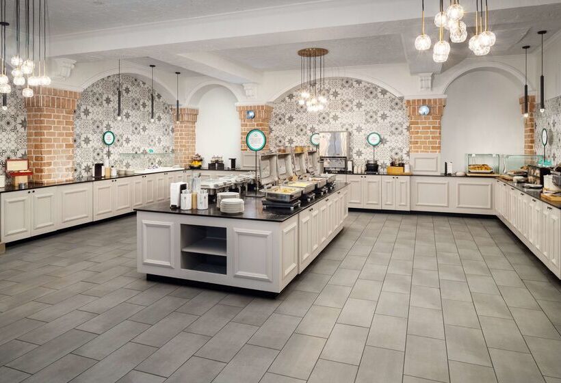 בית מלון כפרי Embassy Suites By Hilton Orlando North