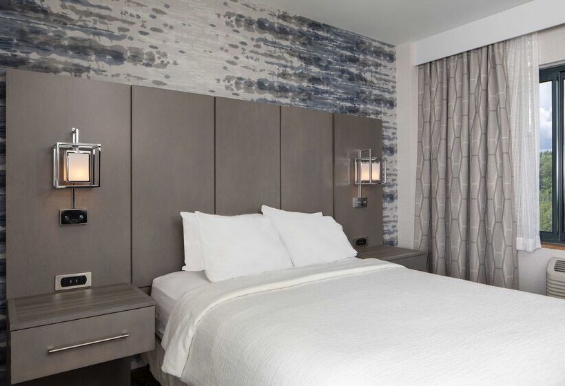 בית מלון כפרי Embassy Suites By Hilton Portland Maine