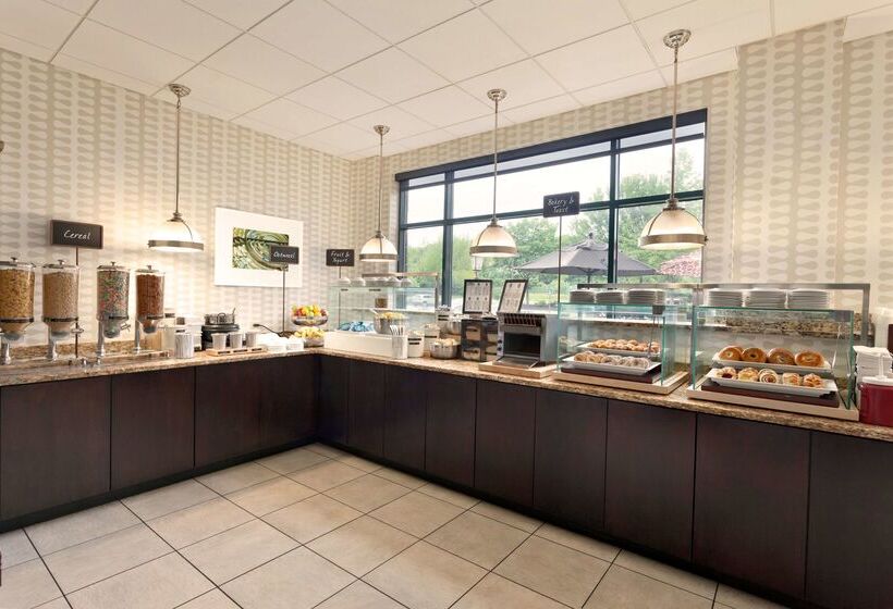 בית מלון כפרי Embassy Suites By Hilton Portland Maine