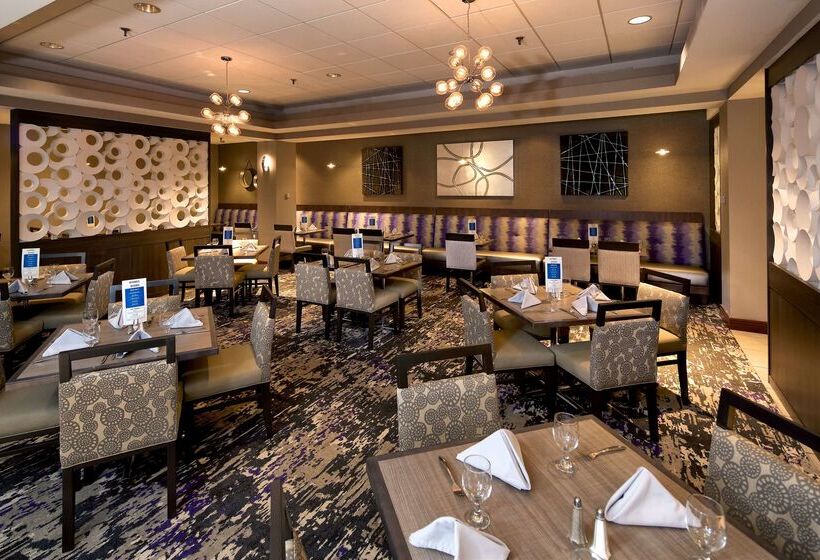 בית מלון כפרי Embassy Suites By Hilton Portland Maine