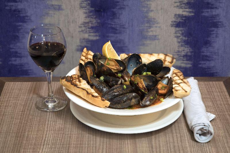 בית מלון כפרי Embassy Suites By Hilton Portland Maine