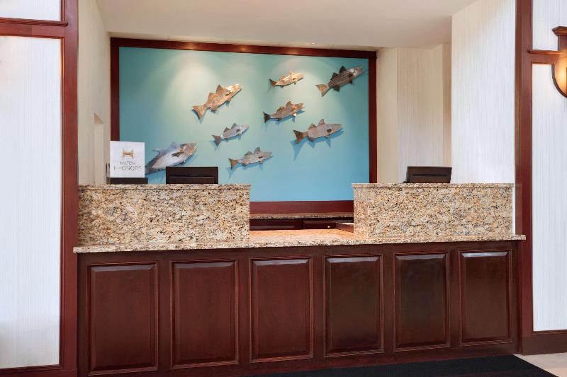 Отель Embassy Suites By Hilton Portland Maine