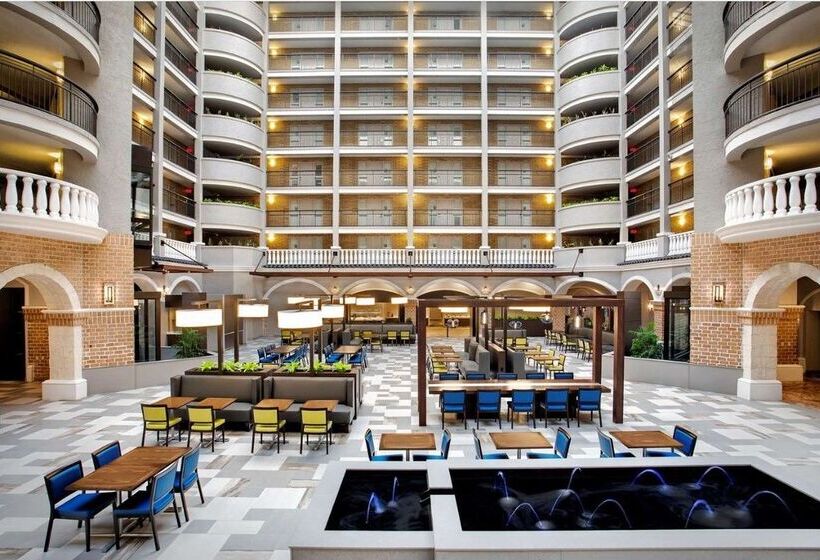 Отель Embassy Suites By Hilton Orlando International Dr Conv Ctr