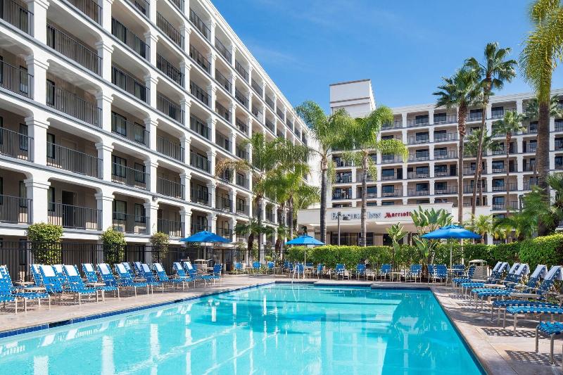 בית מלון כפרי Fairfield By Marriott Anaheim Resort