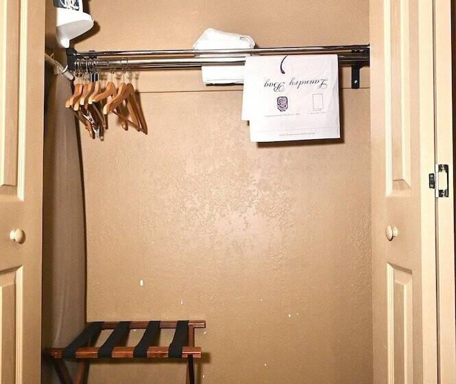 فندق Fortune Inn & Suites