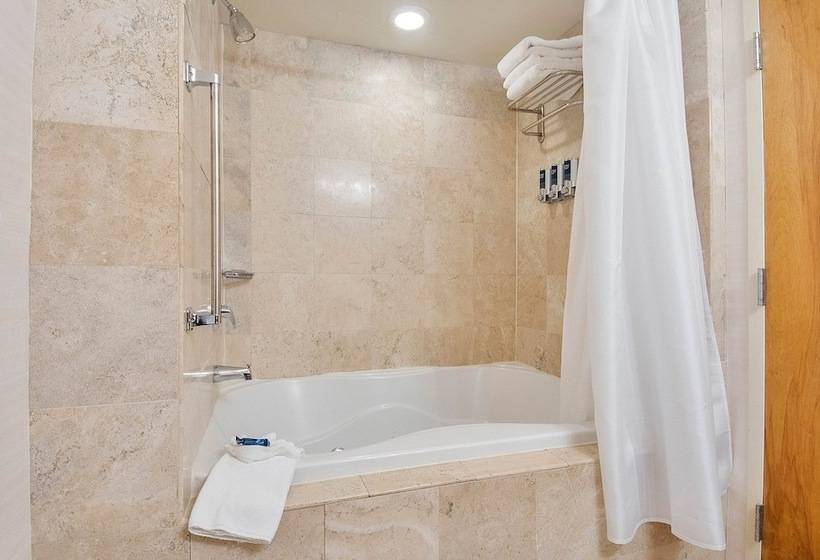 Szálloda Four Points By Sheraton Melville Long Island