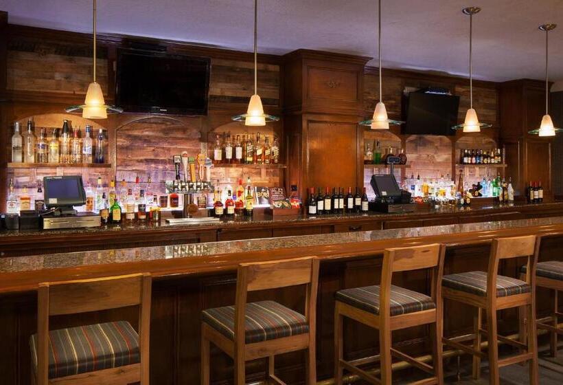 فندق Courtyard San Jose Airport