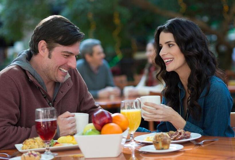 هتل Gaylord Opryland Resort & Convention Center