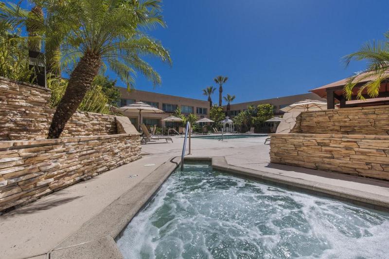 Отель Grand Vista