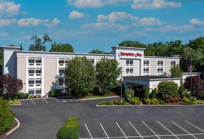 هتل Hampton Inn Danbury