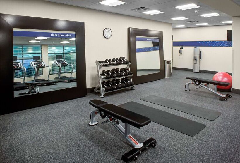 호텔 Hampton Inn & Suites Syracuse North Airport Area