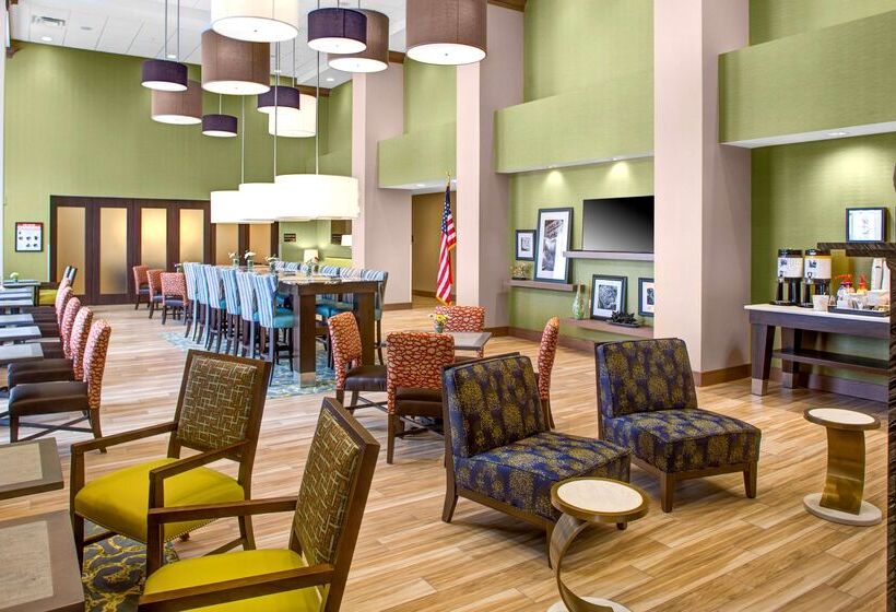 호텔 Hampton Inn & Suites Syracuse North Airport Area