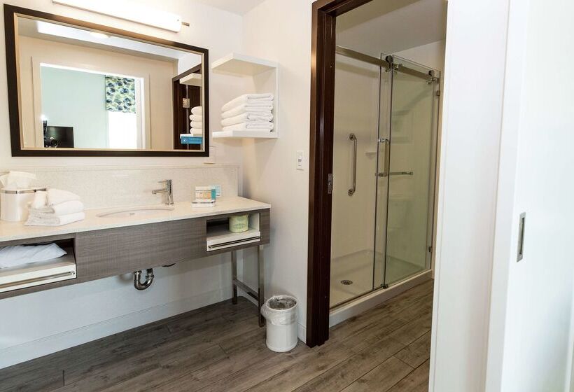 호텔 Hampton Inn & Suites Syracuse North Airport Area