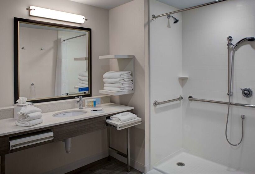 호텔 Hampton Inn & Suites Syracuse North Airport Area