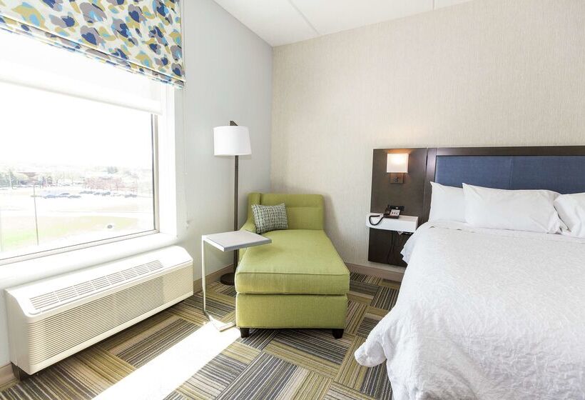 호텔 Hampton Inn & Suites Syracuse North Airport Area