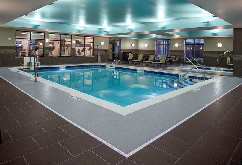 호텔 Hampton Inn & Suites Syracuse North Airport Area