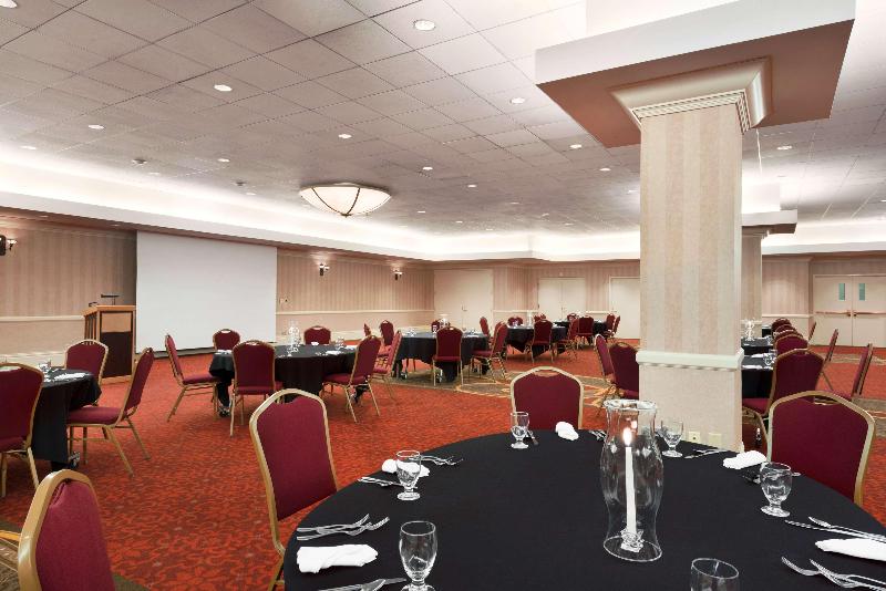 酒店 Hilton Appleton Paper Valley