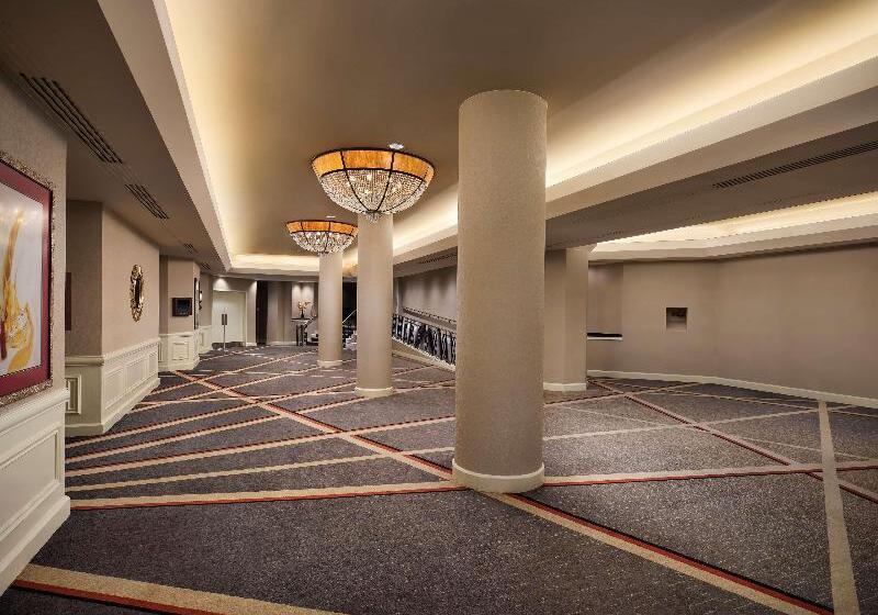 酒店 Hilton Arlington