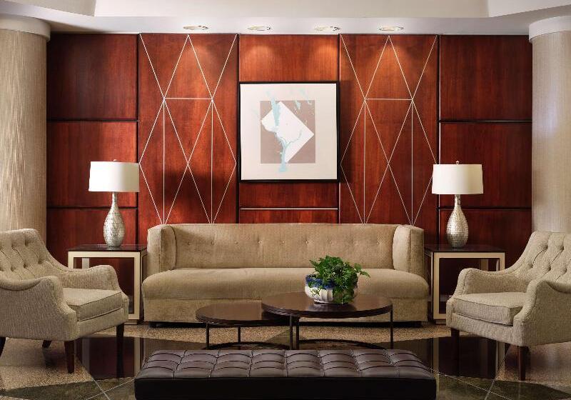 酒店 Hilton Arlington