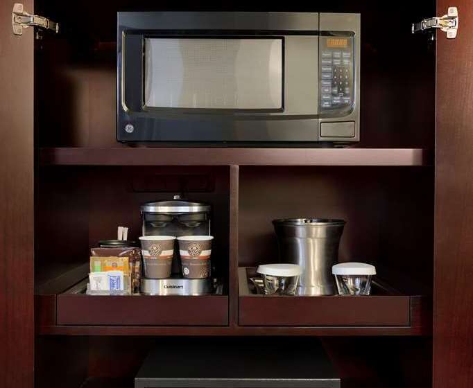 酒店 Hilton Arlington