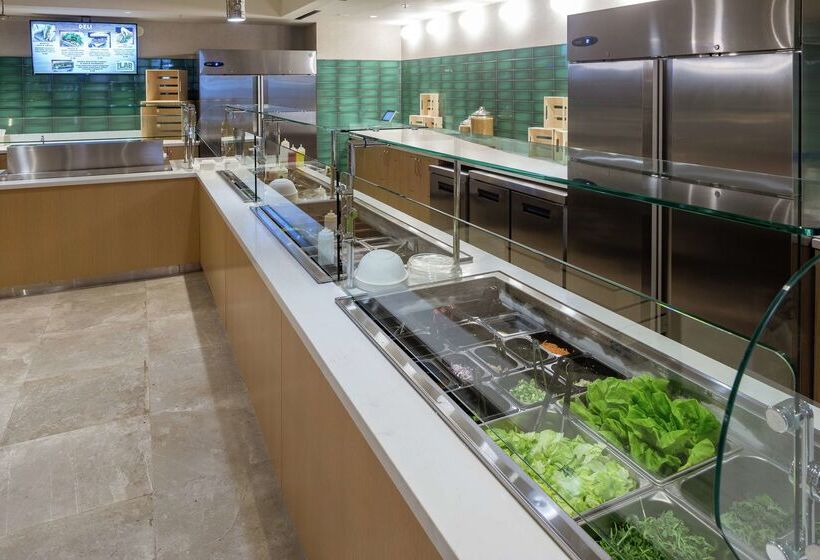 هتل Hilton Birmingham Downtown At Uab