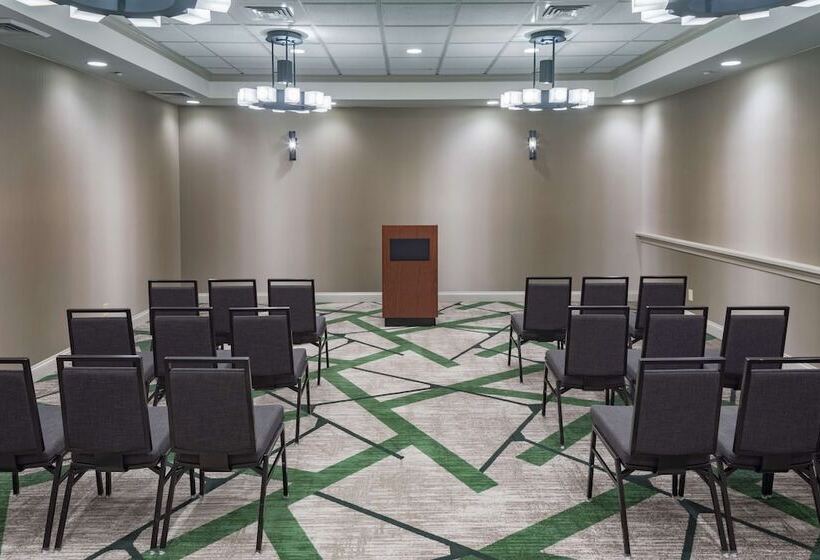 هتل Hilton Birmingham Downtown At Uab