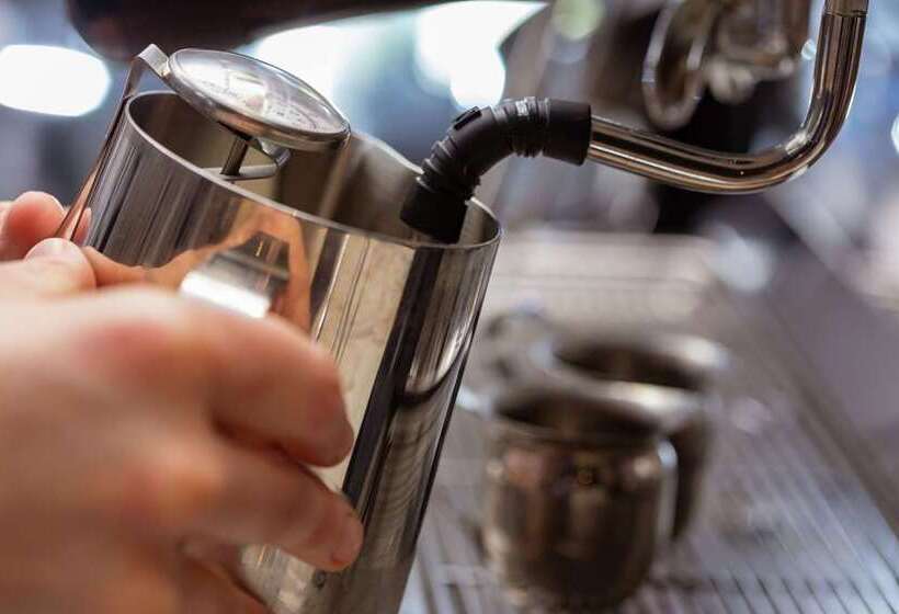 هتل Hilton Birmingham Downtown At Uab