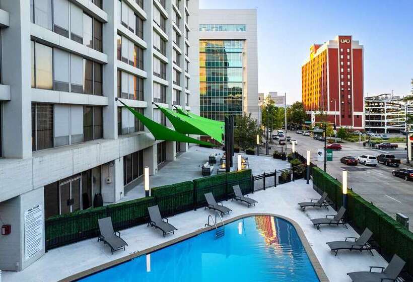 هتل Hilton Birmingham Downtown At Uab