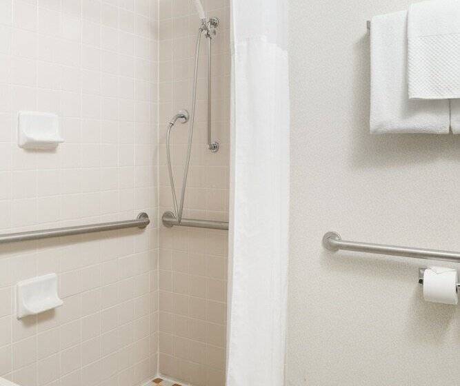 فندق Hilton Boca Raton Suites