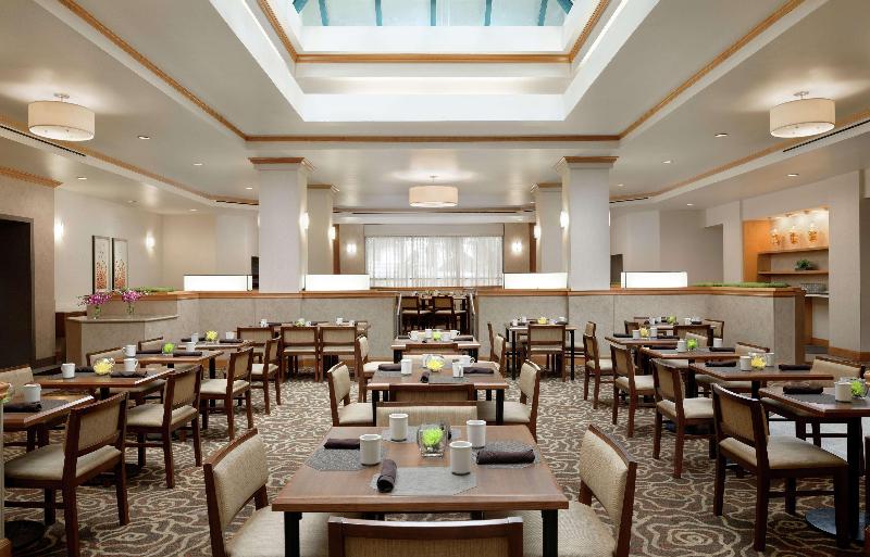 فندق Hilton Boca Raton Suites