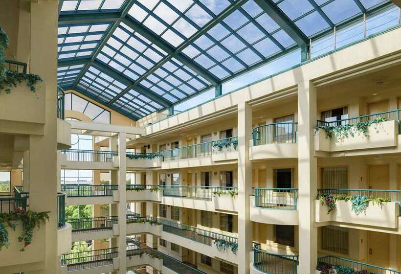 فندق Hilton Boca Raton Suites