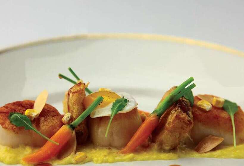 בית מלון כפרי Hilton Cincinnati Netherland Plaza