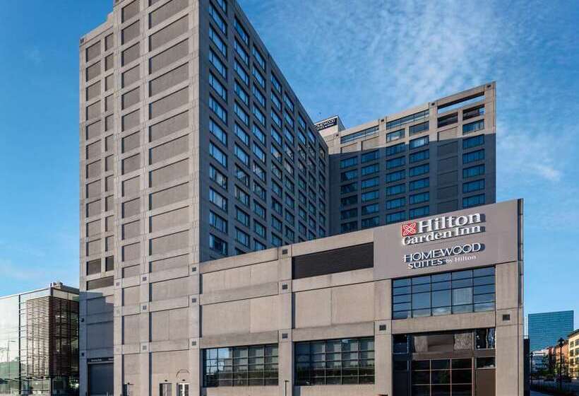 ホテル Hilton Garden Inn Toledo Downtown