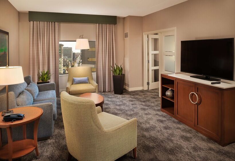 ホテル Hilton Lexington/downtown