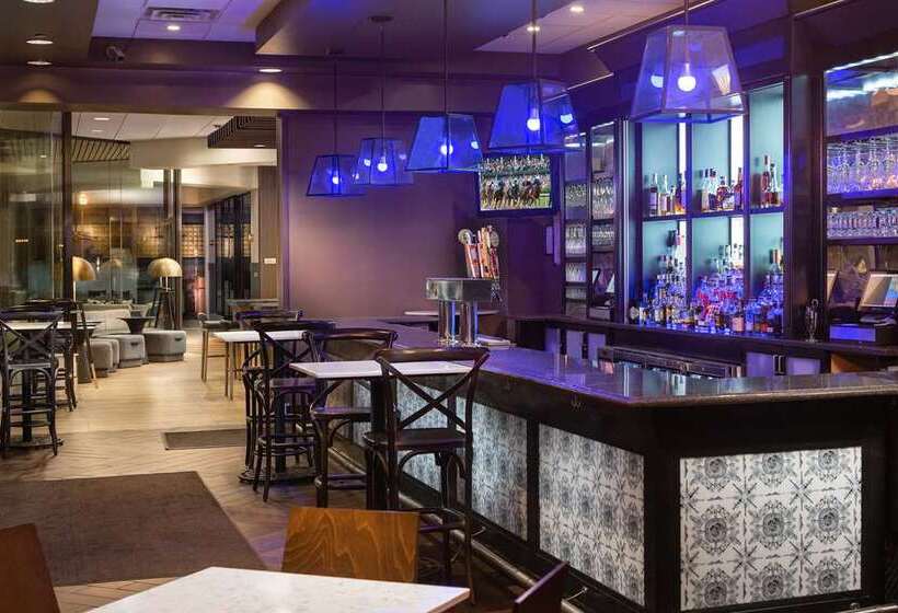 ホテル Hilton Lexington/downtown