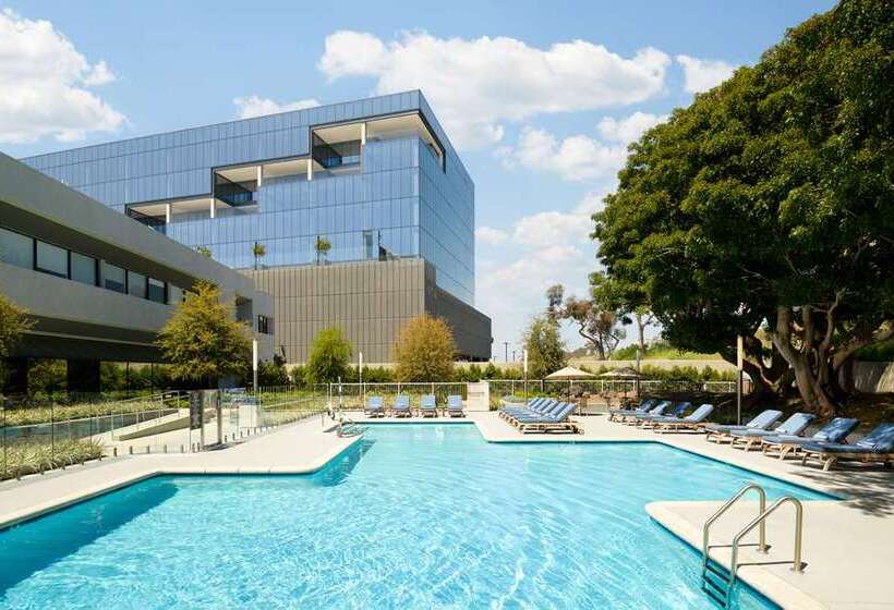 בית מלון כפרי Hilton Los Angeles Culver City